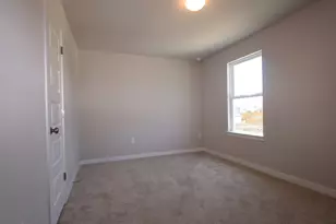 4504 Bridal Veil Dr, Austin, TX 78747 - Photo 9