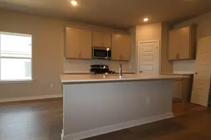 4504 Bridal Veil Dr, Austin, TX 78747 - Photo 7