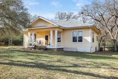 1139 Private Road 7009 Road, Lexington, TX 78947 - Photo 1