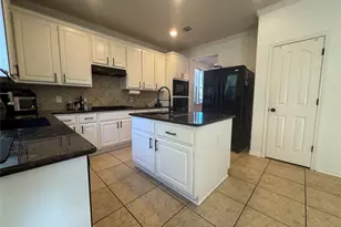 305 Aspen Cove, Cedar Park, TX 78613 - Photo 17