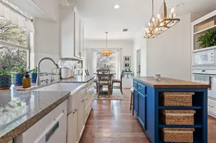 12303 Triple Creek Cir, Dripping Springs, TX 78620 - Photo 11