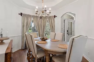 12303 Triple Creek Cir, Dripping Springs, TX 78620 - Photo 7