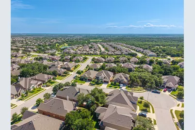 228 Lockhart Loop, Georgetown, TX 78628 - Photo 39