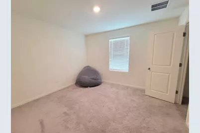 500 Magnum Force Drive, Jarrell, TX 76537 - Photo 27