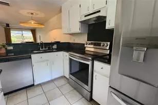 7122 Wood Hollow Dr, Austin, TX 78731 - Photo 7