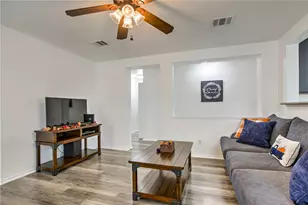 2322 Kuykendall Dr, Georgetown, TX 78626 - Photo 9