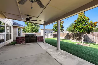 1009 N Ash Cove, Hutto, TX 78634 - Photo 19