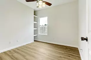 128 Almquist St, Hutto, TX 78634 - Photo 21