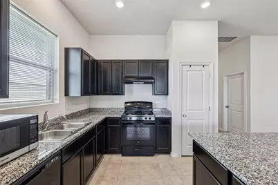 12704 Bloomington Drive, Austin, TX 78748 - Photo 13