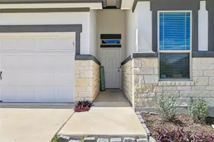 12704 Bloomington Dr, Austin, TX 78748 - Photo 3
