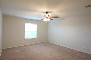 210 Kings Ridge Dr, Buda, TX 78610 - Photo 15