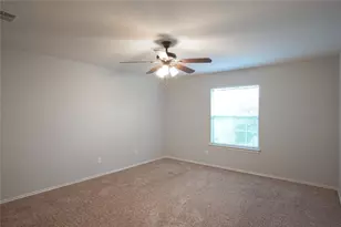 210 Kings Ridge Dr, Buda, TX 78610 - Photo 15