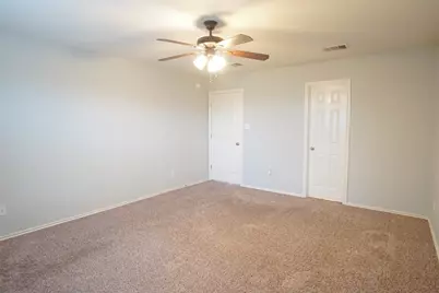 210 Kings Ridge Drive, Buda, TX 78610 - Photo 17