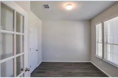129 Goldfinch Drive, San Marcos, TX 78666 - Photo 5