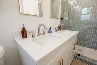 1613 Glencrest Drive, Austin, TX 78723 - Photo 19