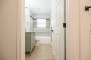 1613 Glencrest Dr, Austin, TX 78723 - Photo 21