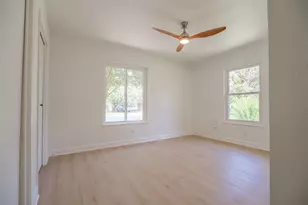 1613 Glencrest Dr, Austin, TX 78723 - Photo 13