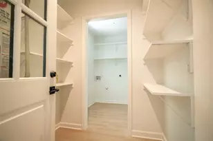 1613 Glencrest Dr, Austin, TX 78723 - Photo 7