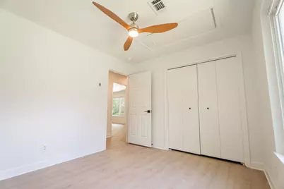 1613 Glencrest Drive, Austin, TX 78723 - Photo 25