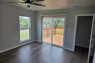 22101 Four Hundred Ave, Spicewood, TX 78669 - Photo 15