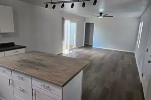 22101 Four Hundred Ave, Spicewood, TX 78669 - Photo 3