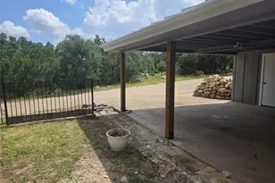 22101 Four Hundred Ave, Spicewood, TX 78669 - Photo 29