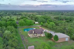 2015 Skrivanek Rd, Sealy, TX 77474 - Photo 37