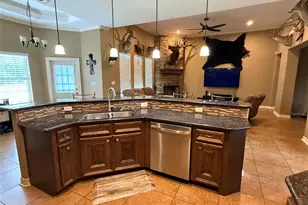 2015 Skrivanek Rd, Sealy, TX 77474 - Photo 23