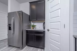 7407 Grand Linden Wy, Austin, TX 78744 - Photo 13