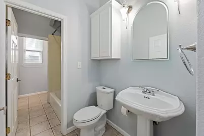 221 Mustang Mesa, Liberty Hill, TX 78642 - Photo 17