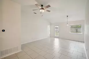 224 Amber Ln, Jarrell, TX 76537 - Photo 9