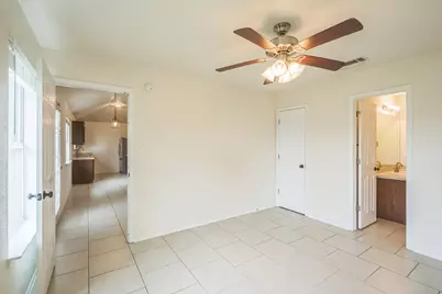 224 Amber Lane, Jarrell, TX 76537 - Photo 13