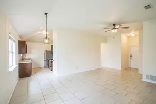 224 Amber Ln, Jarrell, TX 76537 - Photo 11