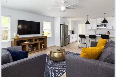 5919 Idlewood Cove, Austin, TX 78745 - Photo 5