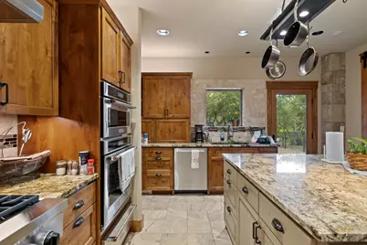 11842 Rim Rock Trail, Austin, TX 78737 - Photo 9