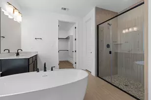 1620 Lilly Grace Bnd, Leander, TX 78641 - Photo 19