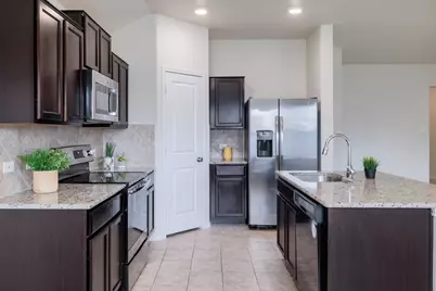 824 Tabernash Drive, Leander, TX 78641 - Photo 11