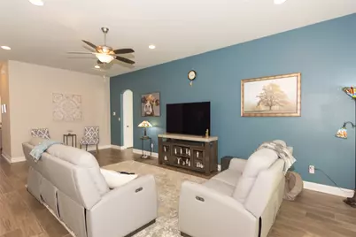 4733 Collins Street, Round Rock, TX 78681 - Photo 5