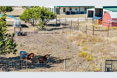 111 County Road 253, Bertram, TX 78605 - Photo 37