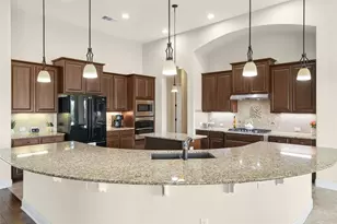 112 Cavalier Cove, Hutto, TX 78634 - Photo 13