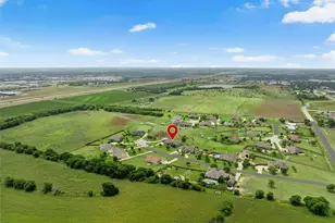 112 Cavalier Cove, Hutto, TX 78634 - Photo 37