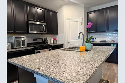 202 Autumn Leaf Road, Hutto, TX 78634 - Photo 5