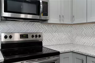 1003 Eagles Way, Leander, TX 78641 - Photo 15