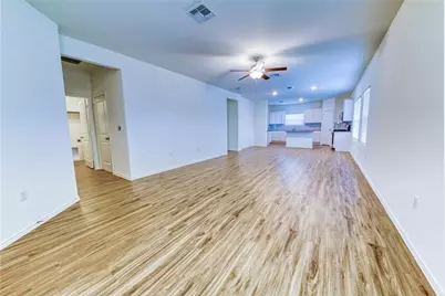 15401 Summer Ray Drive NE, Del Valle, TX 78617 - Photo 7