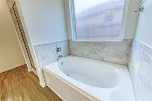 15401 Summer Ray Dr NE, Del Valle, TX 78617 - Photo 23