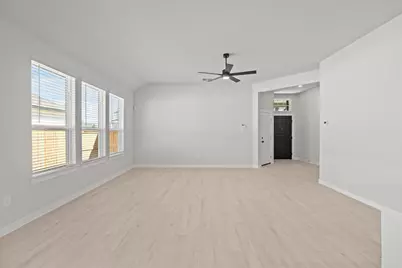 158 Paul Pena Drive, San Marcos, TX 78666 - Photo 3