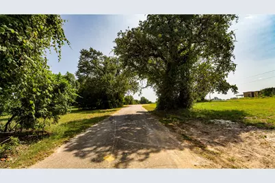 Tbd Baxter Street, Rockdale, TX 76567 - Photo 9