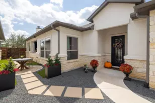 925 Indian Hawthorne Dr, Georgetown, TX 78628 - Photo 23