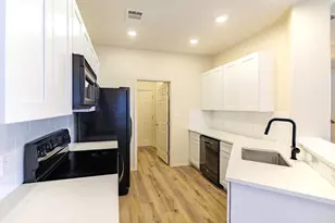 2632 Century Park Blvd, Austin, TX 78727 - Photo 5