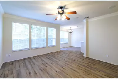 2632 Century Park Boulevard #18, Austin, TX 78727 - Photo 9